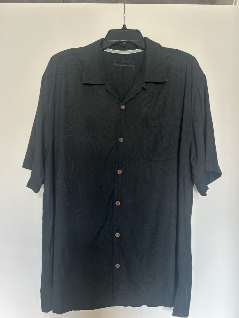 Tommy Bahama Black Short-Sleeve Button-Up Camp Shirt